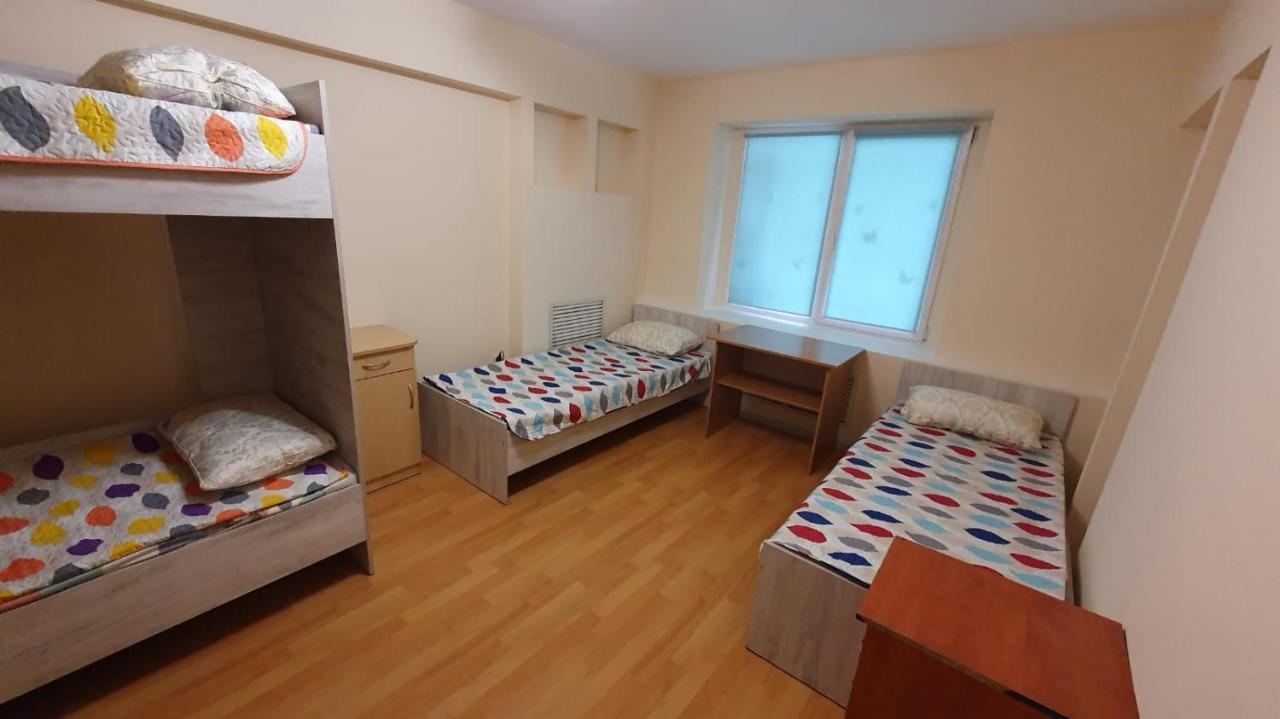 Family Hostel Ałma Ata Zewnętrze zdjęcie