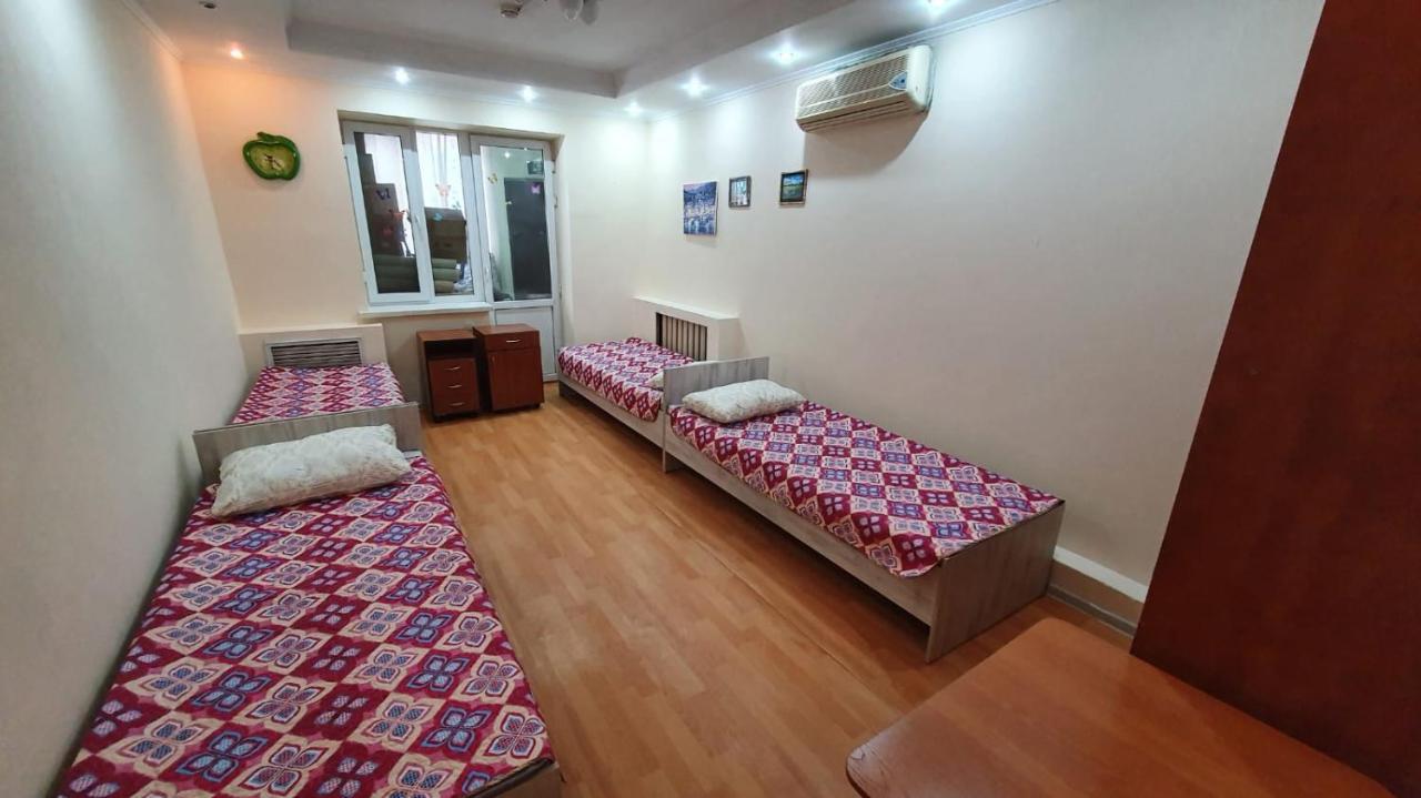 Family Hostel Ałma Ata Zewnętrze zdjęcie