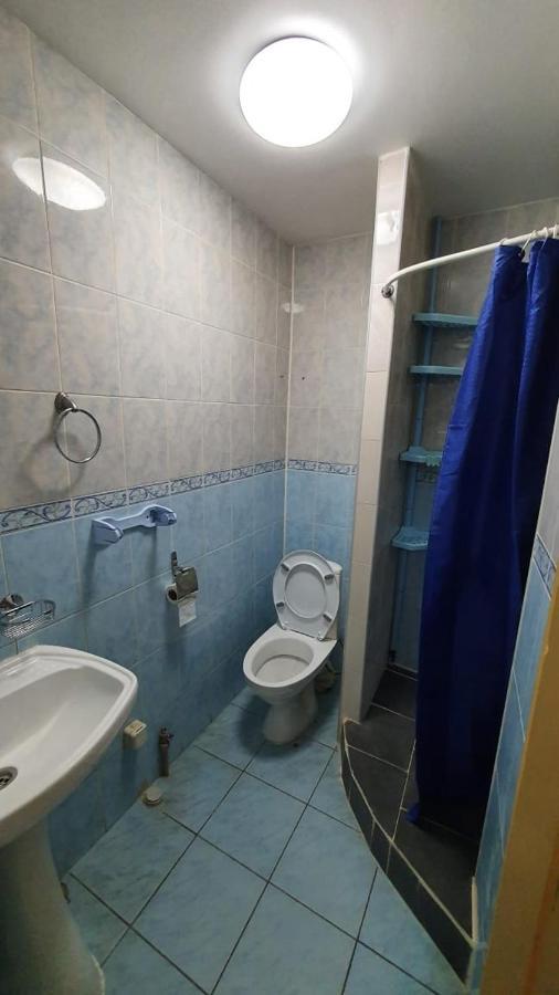 Family Hostel Ałma Ata Zewnętrze zdjęcie